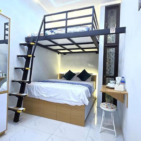 Laswi Syariah Guest House Bandung Buitenkant foto