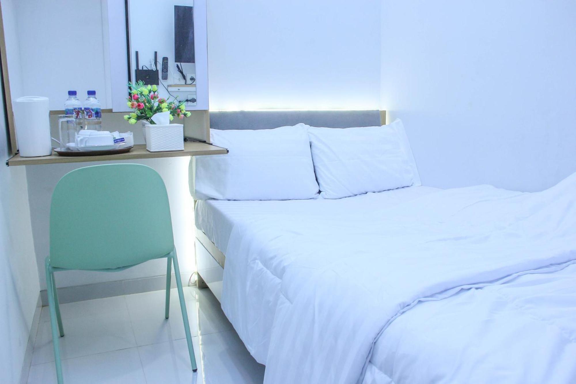 Laswi Syariah Guest House Bandung Buitenkant foto