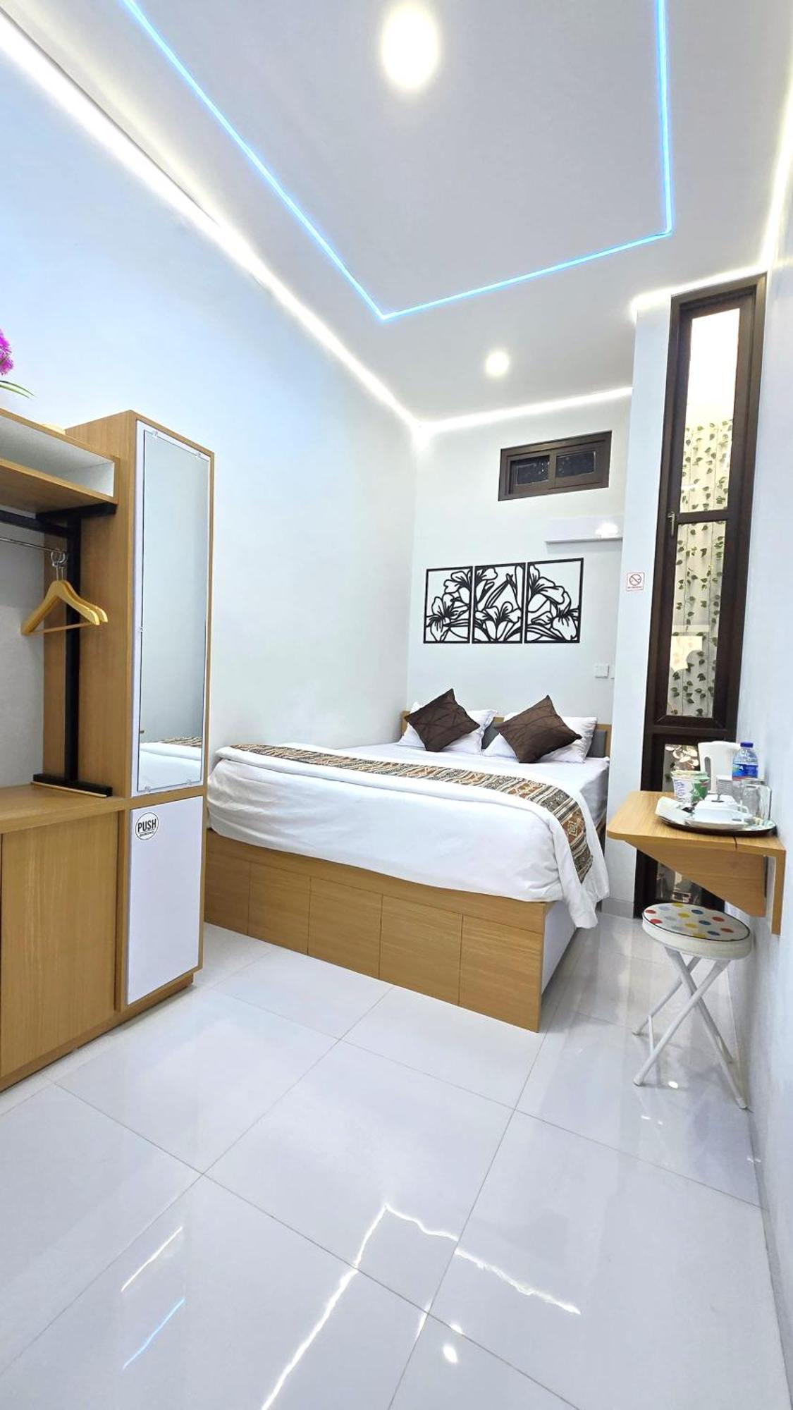 Laswi Syariah Guest House Bandung Buitenkant foto
